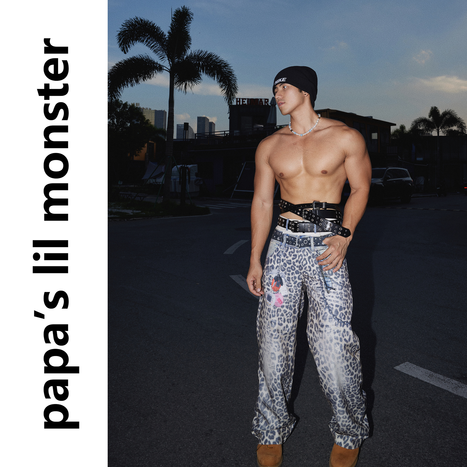 PAPASLILMONSTER【狂豹少年】美式廓形宽松长裤卡通贴纸牛仔裤