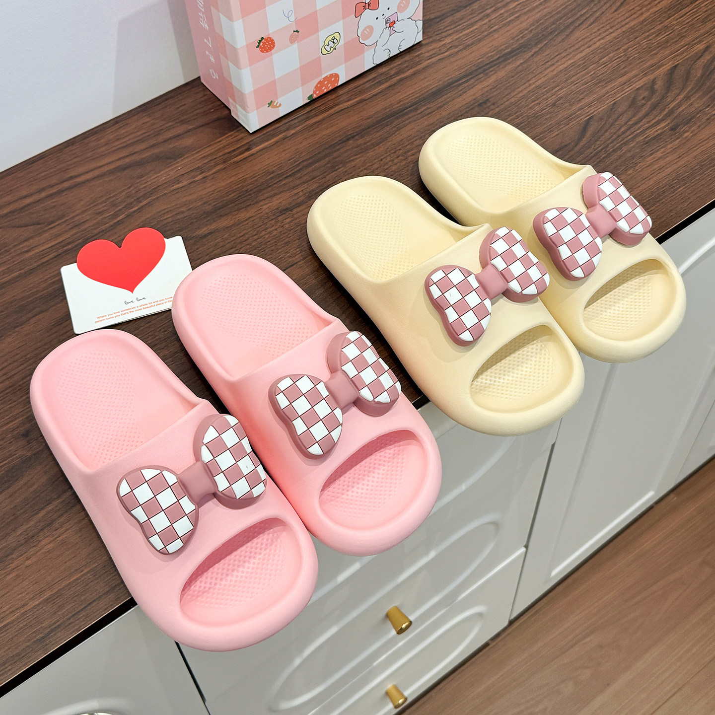 居家室内情侣厚底休闲防滑凉拖鞋图片