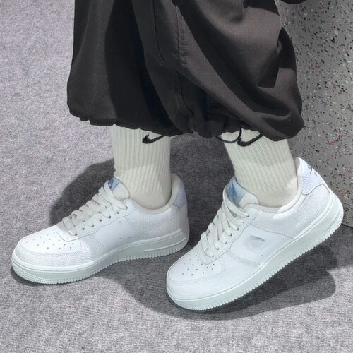 小白鞋男秋季平底鞋子男鞋2025新款时尚百搭休闲板鞋男款纯白色鞋