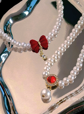 红丝绒蝴蝶结法式轻奢珍珠项链女