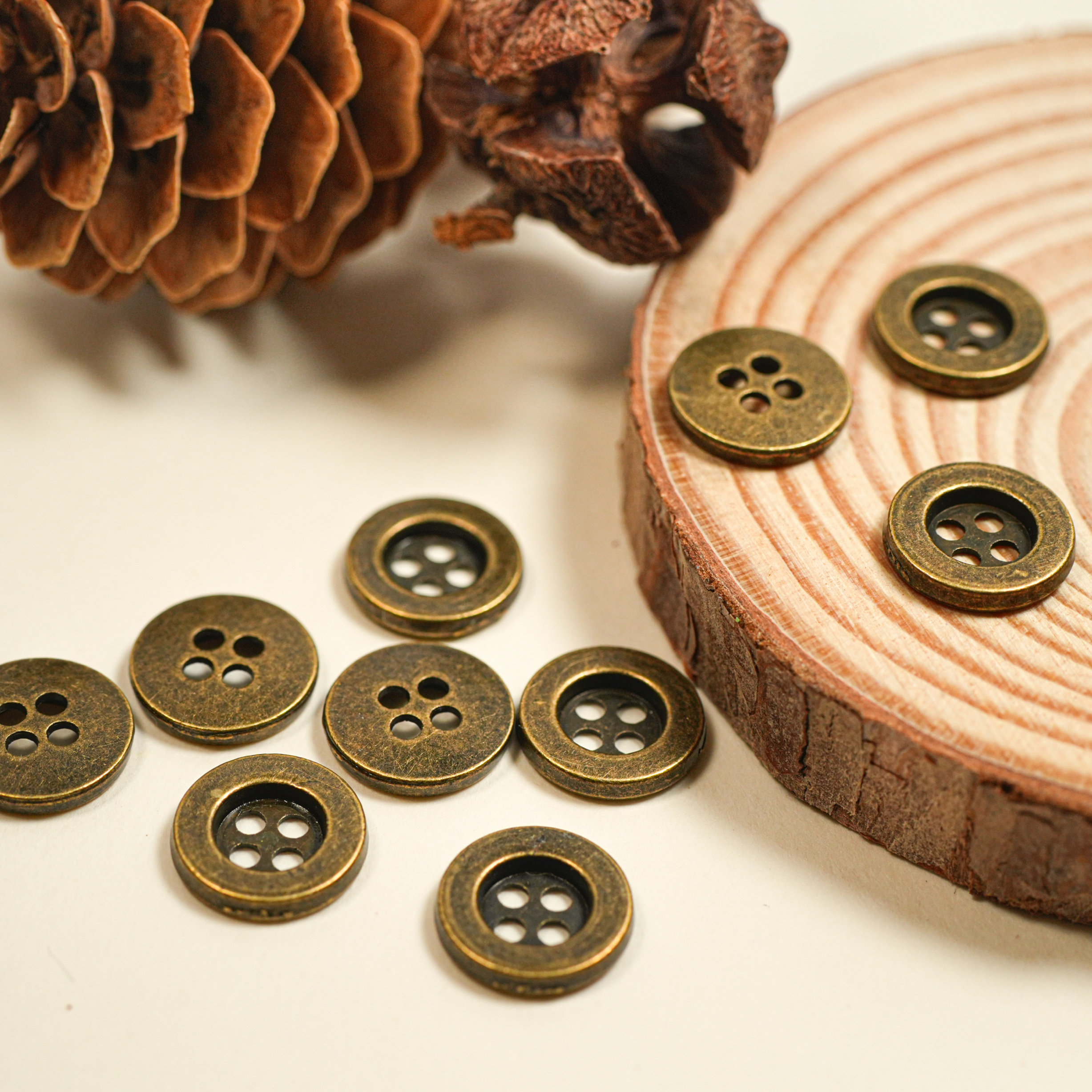 金属两眼四眼小号衬衫纽扣 T恤短袖扣子 男女黑白金银色开衫钮扣,居家布艺,纽扣,淘宝优惠券,粉丝福利购,淘宝优惠卷