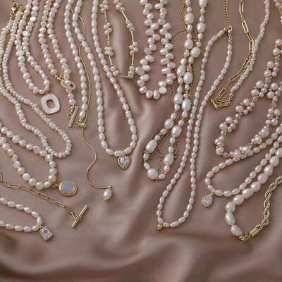 Vintage Freshwater Pearl Necklace French Baroque Irregular D