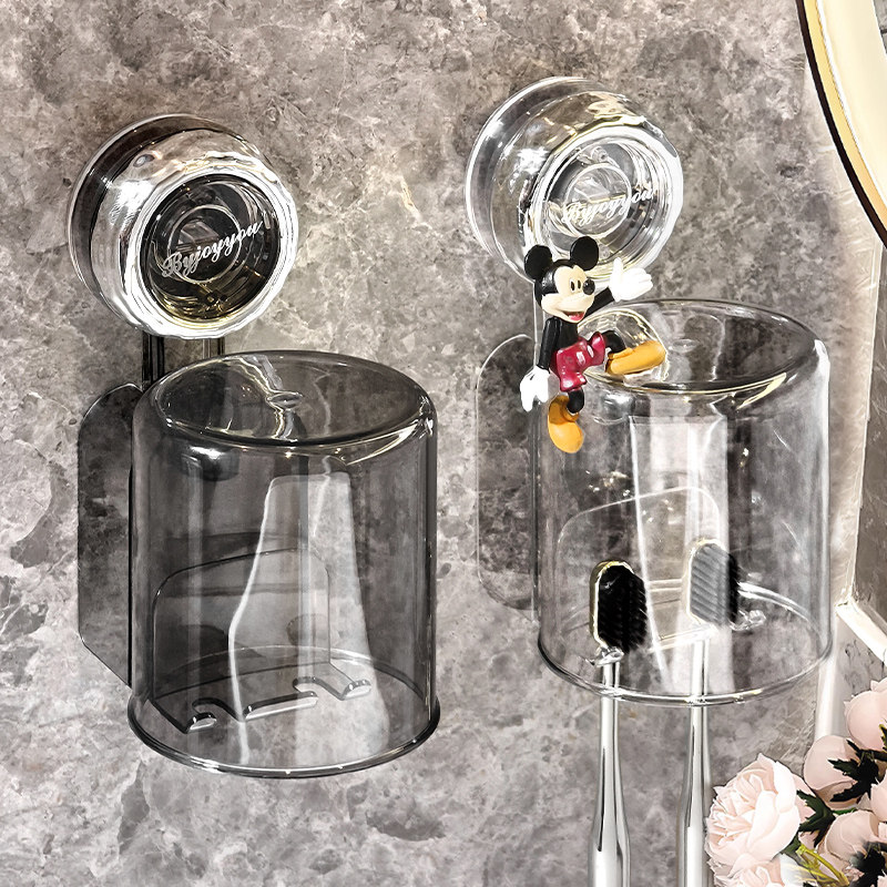 速发吸盘牙刷架子置物架挂打孔漱口杯家庭情侣刷牙杯免具牙架