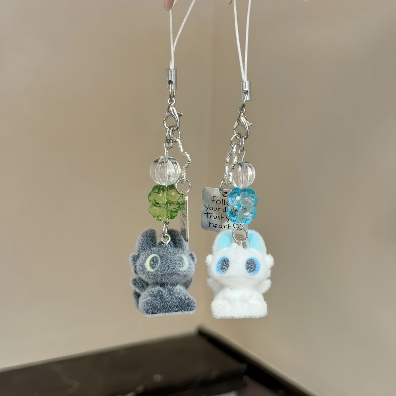 可爱卡通无牙仔光煞钥匙扣手机链百搭书包挂件送闺蜜礼物装饰配件