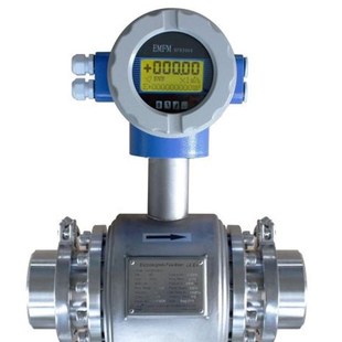 5.5 7.5 现货变频器三相80V单相220V1.5 18.5 2.2