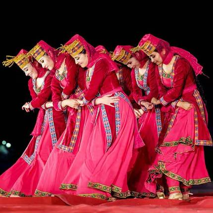 2020新疆少数民族塔吉克族演出舞蹈表演服装服饰套装女装新疆服装
