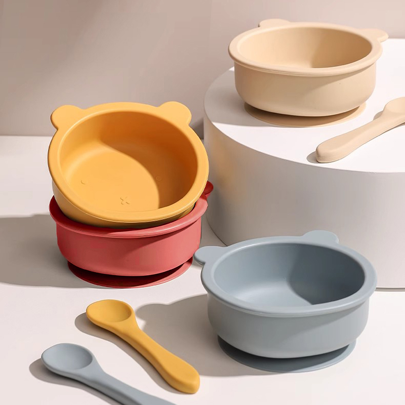 小熊宝宝辅食碗婴儿专用硅胶饭碗