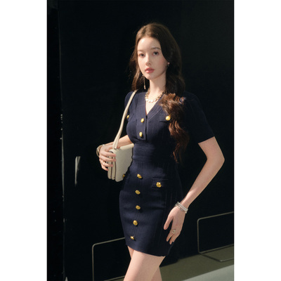 OLIVIA DUO金扣小香针织裙2026秋季上新V领短袖修身显瘦包臀裙