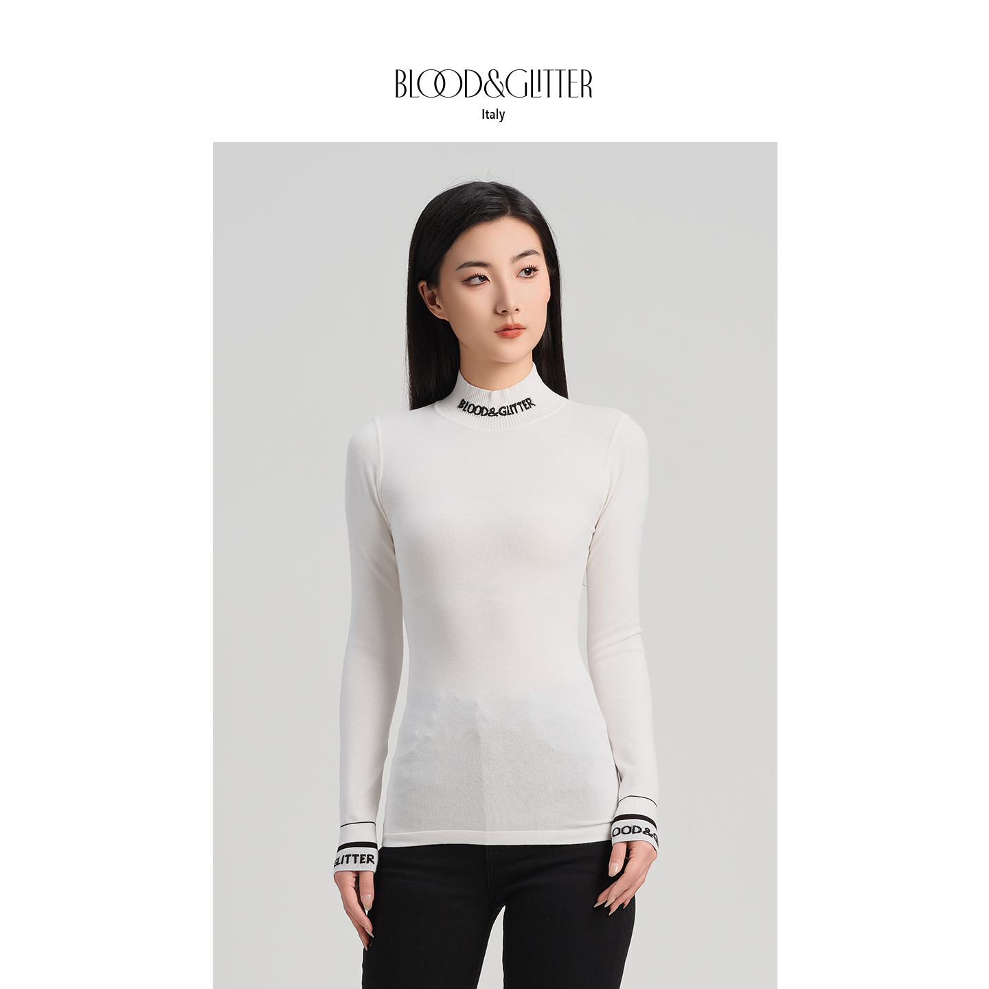 半高领LOGO提花弹力修身针织衫