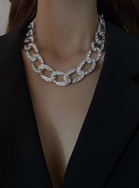 choker fashion tendy Yu Shuxin LE A niche designer metal cha
