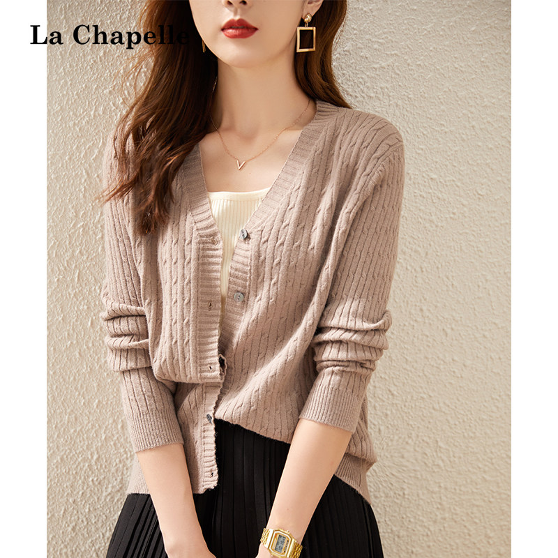 拉夏贝尔/La Chapelle秋季V领内搭打底衫修身短款针织开衫上衣女高性价比高么？