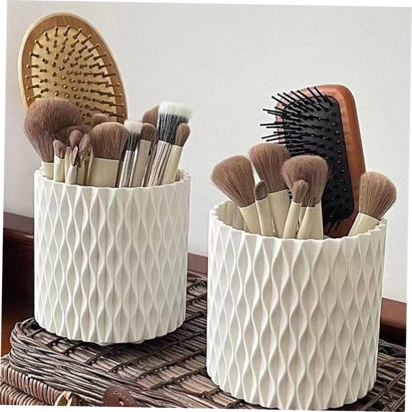 Rotate makeup brush organizer.Desktop storage box Multifunct