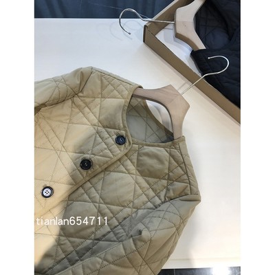 经典藤格纹~随性时髦！经典圆领菱格夹棉保暖短款休闲百搭外套