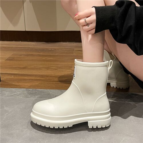 新品韩版新款雨靴女款漂亮u时尚外穿短筒洋气雨鞋成人厨房防水防