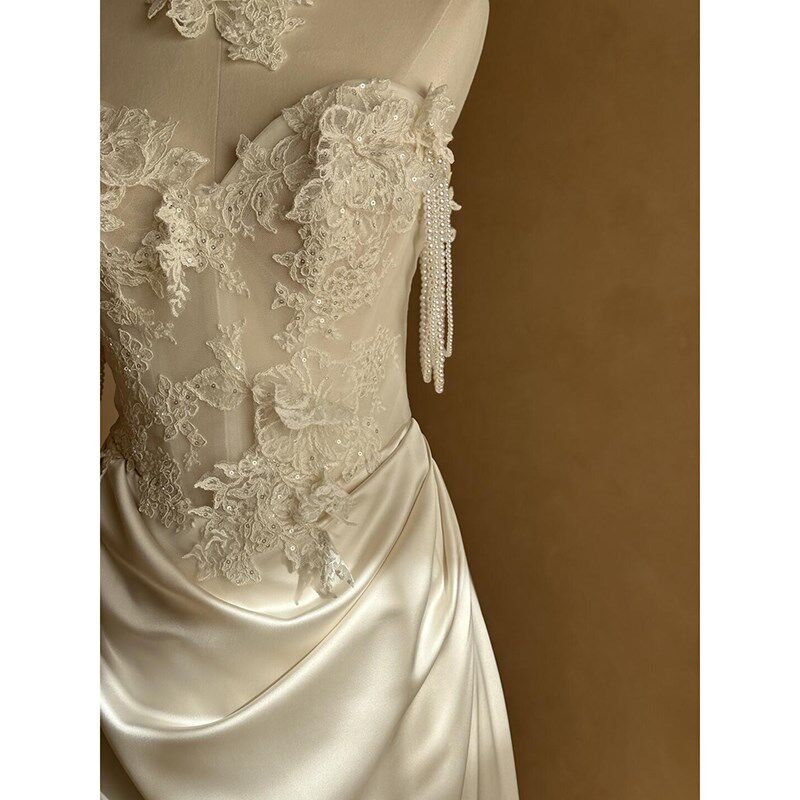 新品法式复古蕾丝轻婚纱新娘结婚显瘦晚J礼服女轻奢小众缎面鱼尾