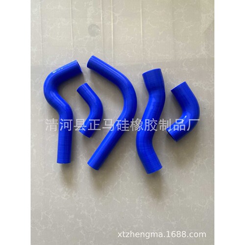 JA11汽车硅胶水管