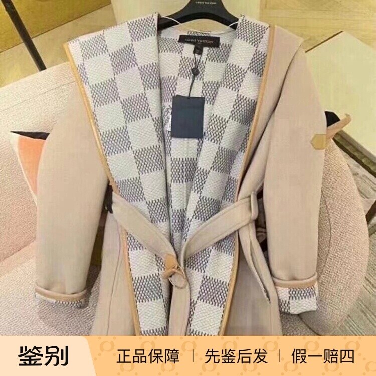 LV路易威登白棋盘格羊毛短款大衣
