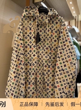 Lv路易威登2024新款男装Tyler合作款MONOGRAM 印花防风夹克1AFRCH