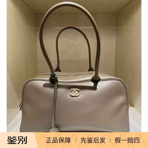 香奈儿大象灰牛皮双C保龄球包
