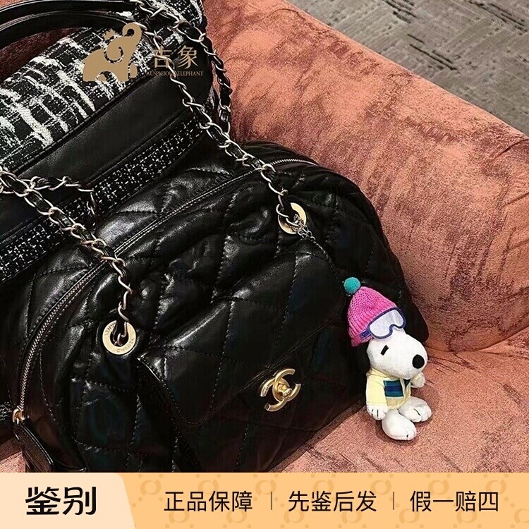 Chanel香奈儿24A新款女黑金包褶皱小牛皮maxi 超大号保龄球包