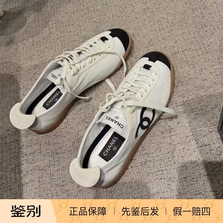 香奈儿新款黑白拼色牛皮德训鞋