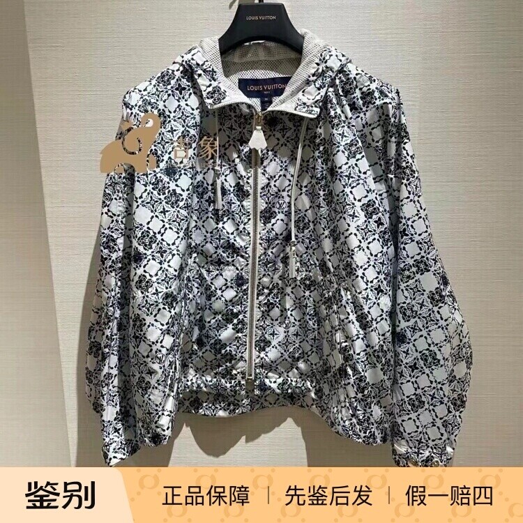 LV路易威登连帽派克大衣风衣
