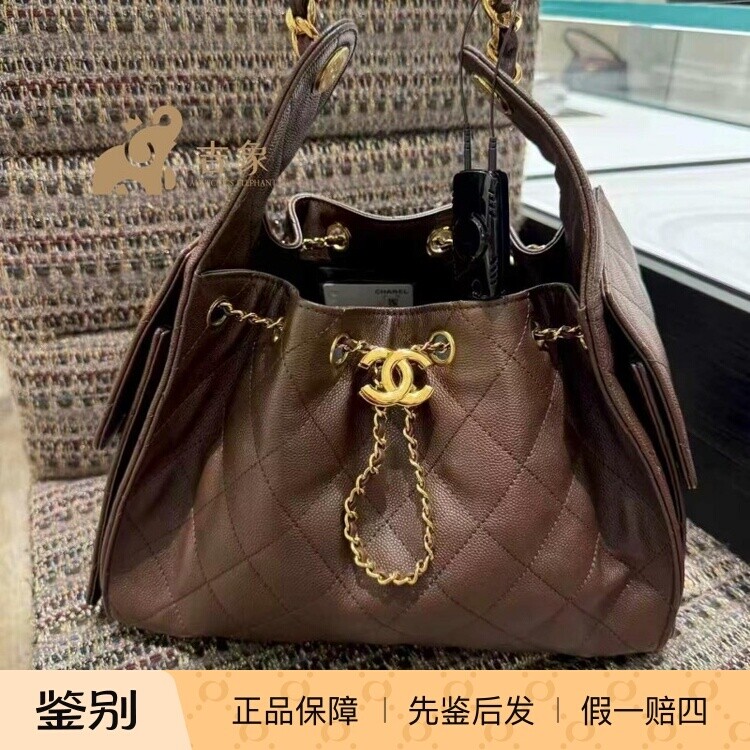 香奈儿26B金扣荔枝牛皮单肩包