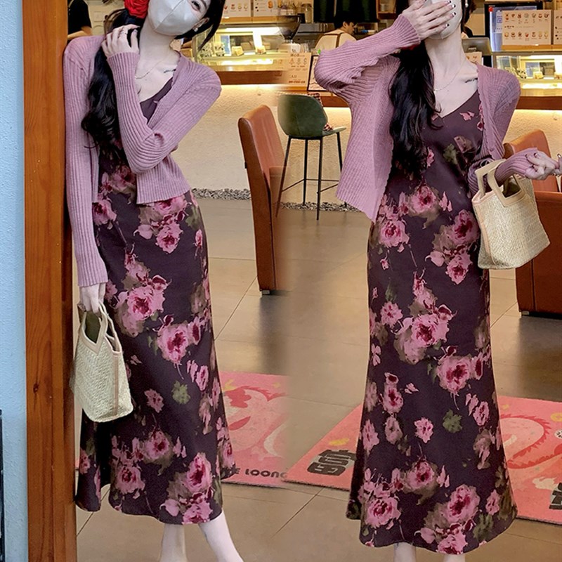 速发大码微胖法式v领紫色针花吊带连衣裙遮肚子裙子碎织开衫