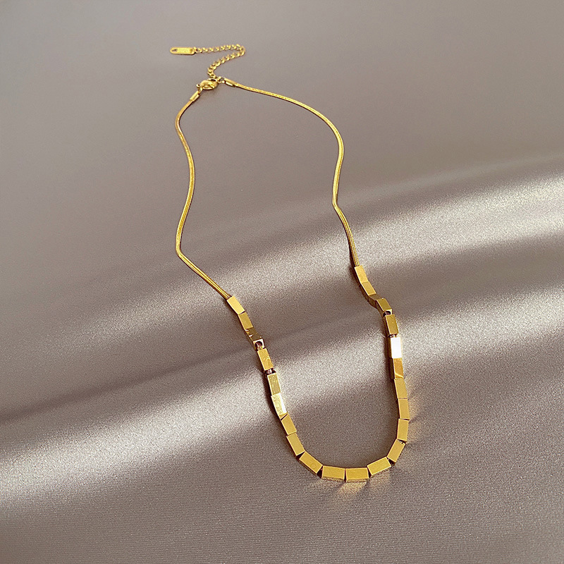 钛钢不褪色小方块项链女款