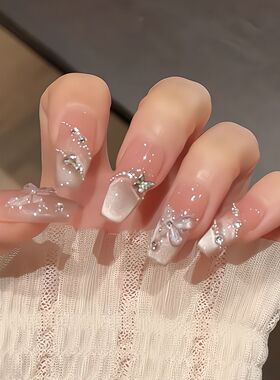 纯手工儿童穿戴甲女童美甲纯手工穿戴甲镜月蝴蝶猫眼显白美甲中长