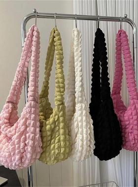 Large Capacity Shoulder Bag Embroidered Plaid Quilted Crossb