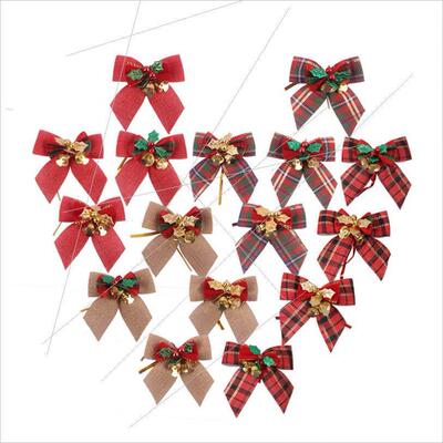 Christmas tree pendant with bell and bow gift box decoration