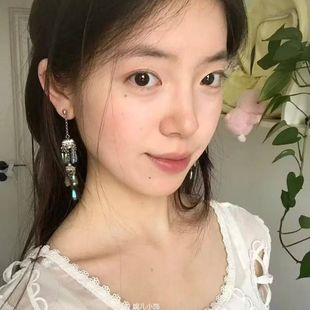 珍珠镶钻风铃宫廷风流苏高级感耳饰耳钉银针耳环气质复古精致轻奢