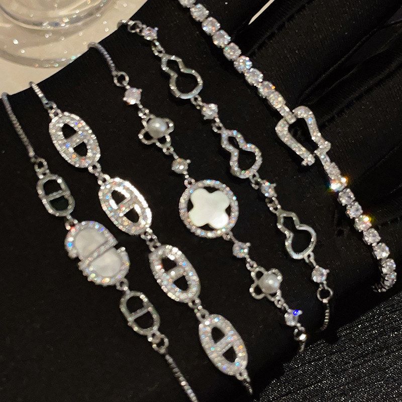 手环醋酸手链精致风冷淡锆石个性