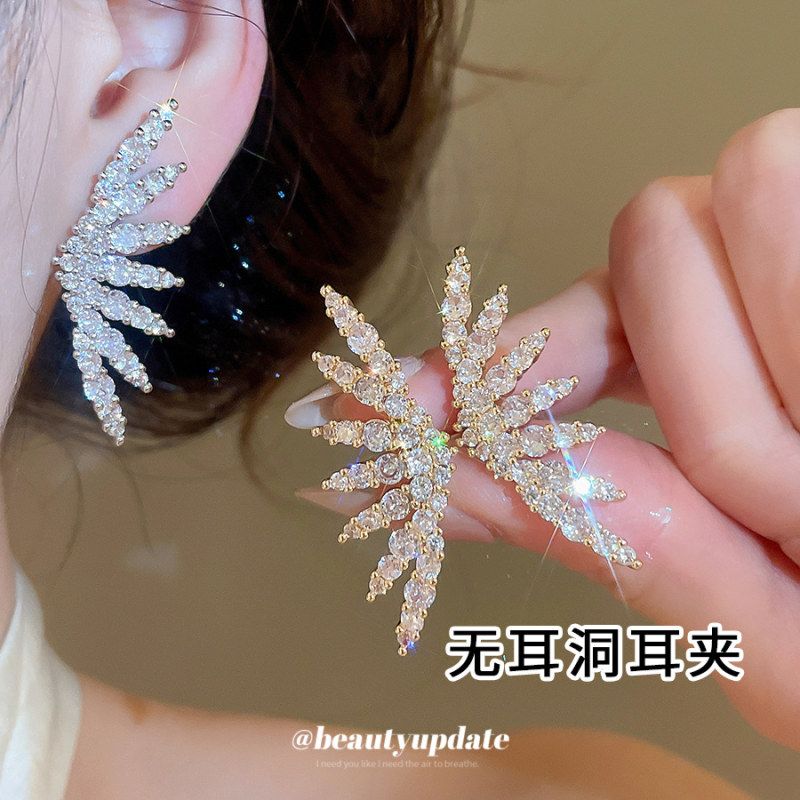 超闪天使之翼耳饰精致锆石耳环高级感个性~无耳洞翅膀耳夹女轻奢