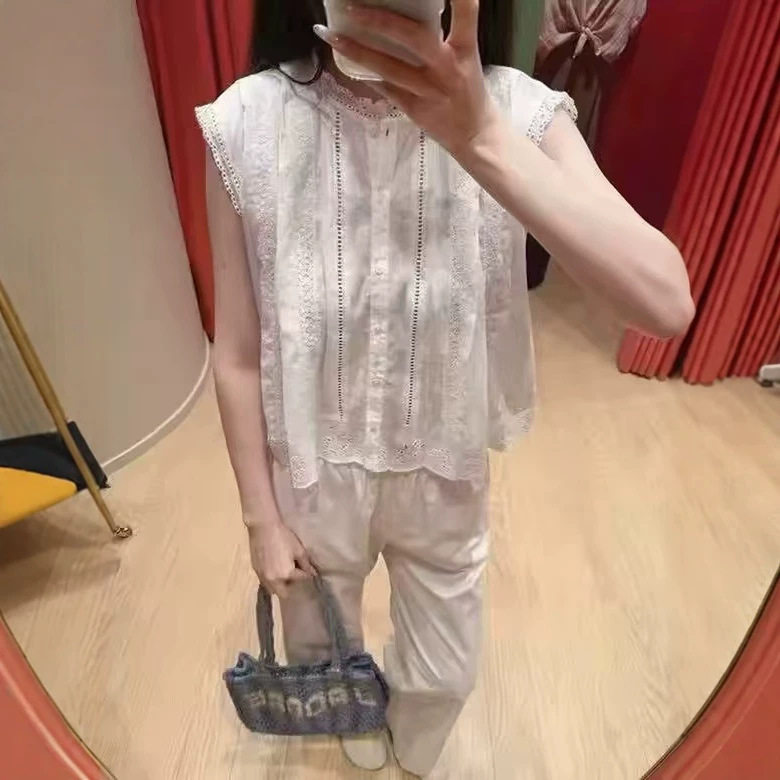 maSande法式女装2026年新品镂空刺绣蕾丝花边单排扣飞飞袖衬衫新