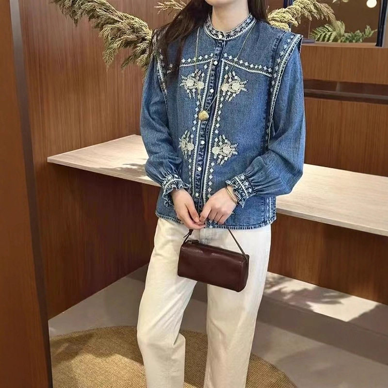 法式小众25秋冬新款时尚民族风刺绣花纹圆领牛仔衬衫宽松百搭