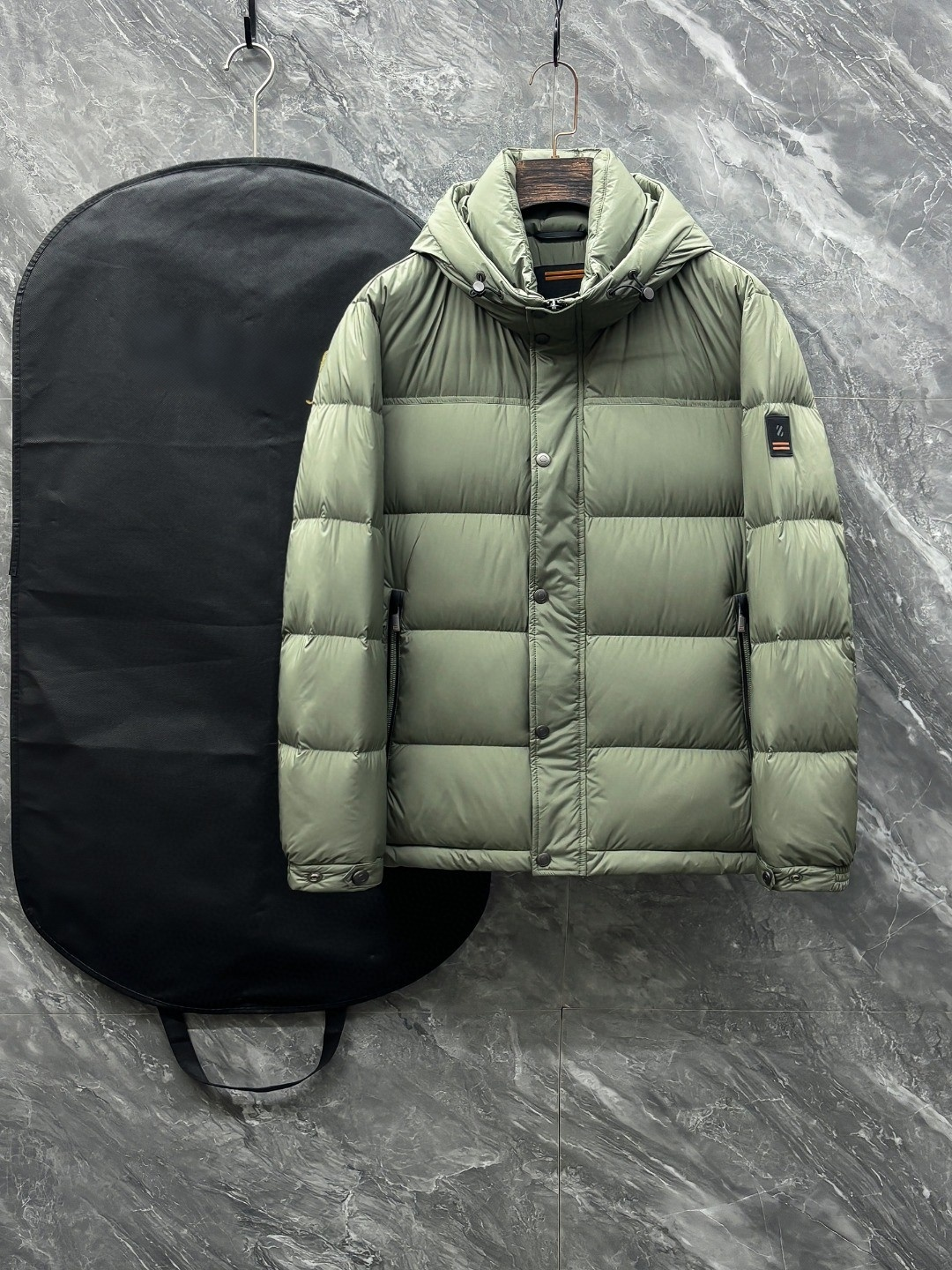 意式ZZ2025冬季新款时尚防风连帽白鸭绒男士休闲格纹百搭羽绒服