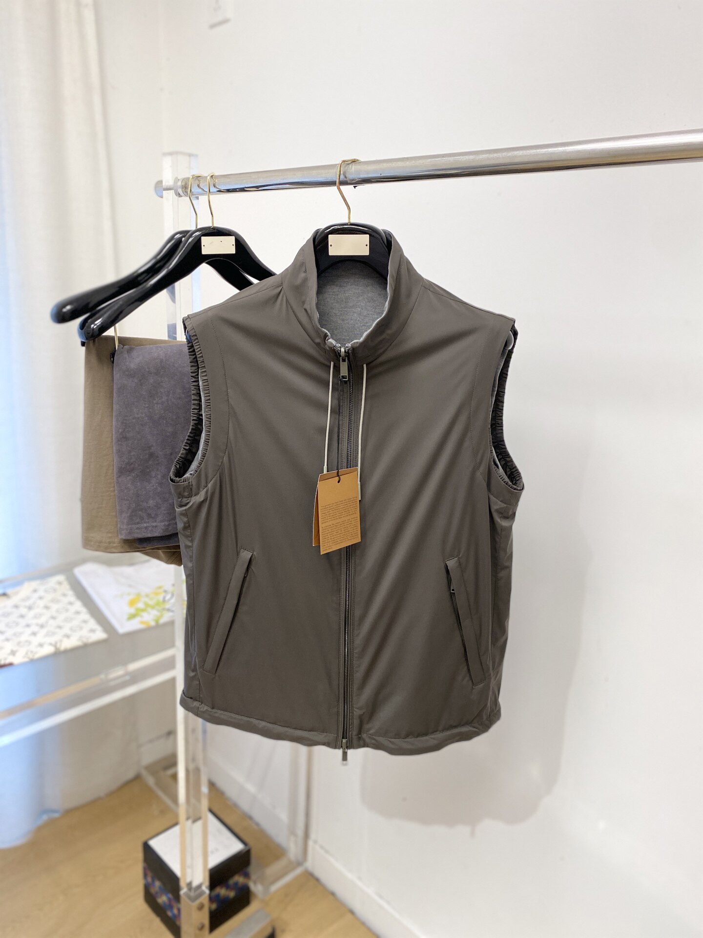 意式ZZ老钱风26早春新款双面穿立领无袖上衣马甲男士简约坎肩外套