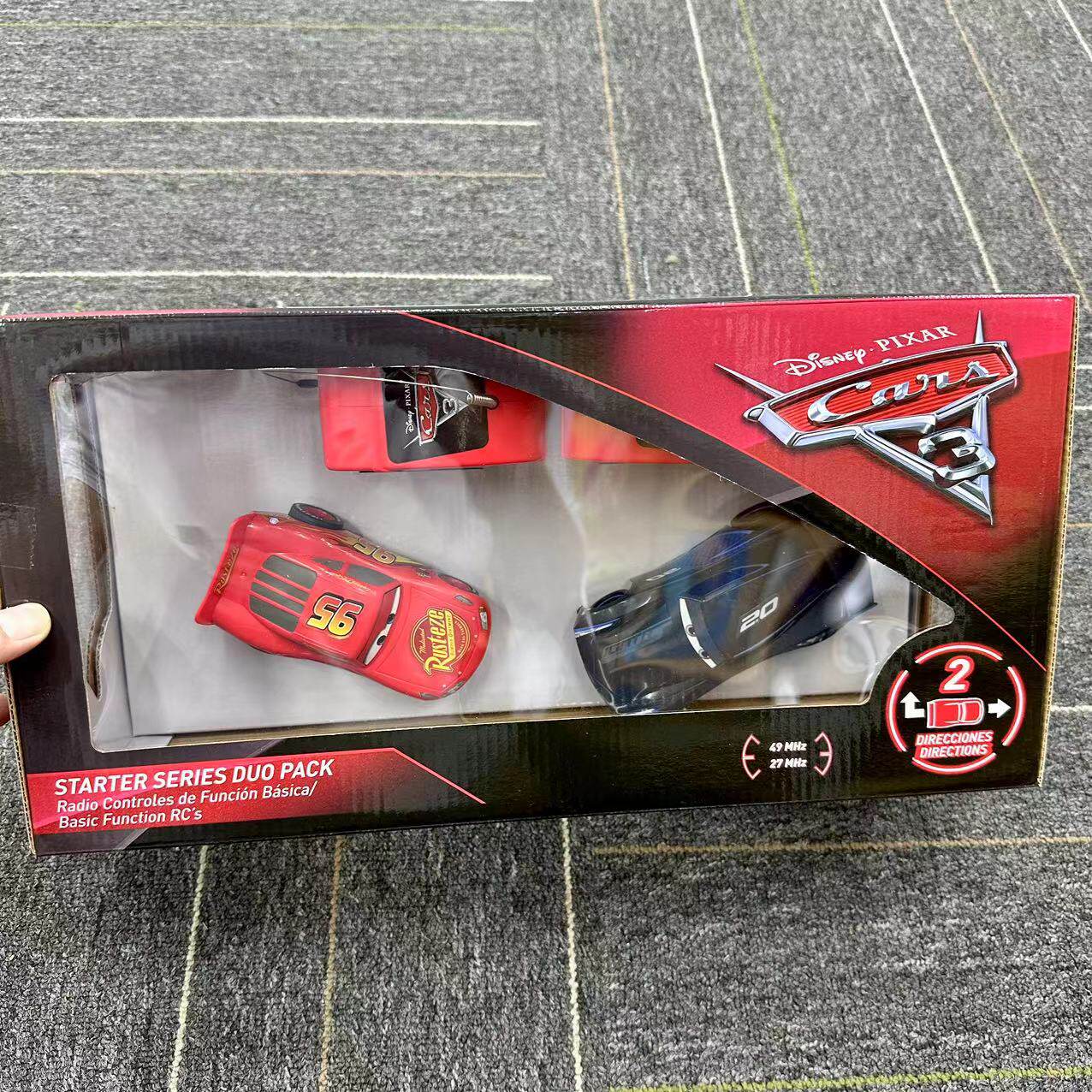 汽车赛车总动员玩具漂移遥控车 闪电麦昆板牙活塞杯奖杯车王路霸