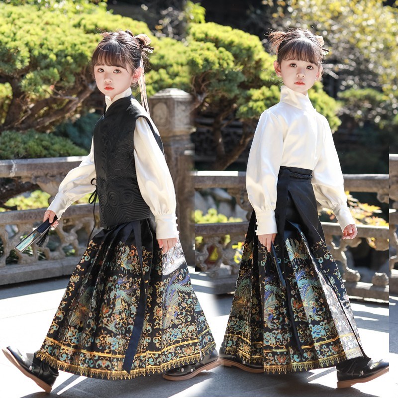 本格汉服女童2024新款儿童春秋新中式国风高端马面裙汉服套装上衣图片