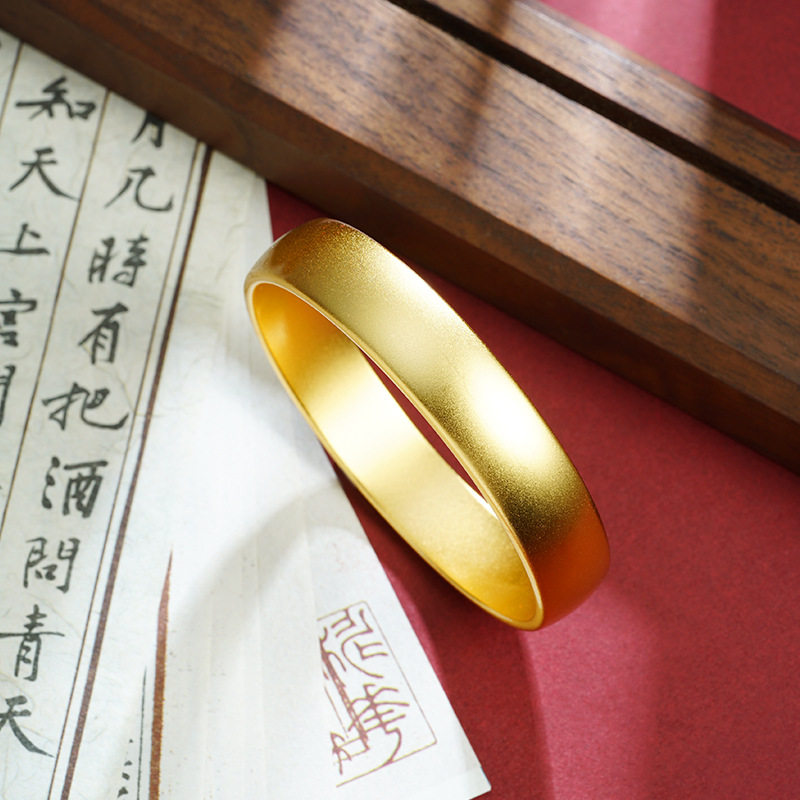 精品越南沙金手镯素圈古法泥鳅背轮胎镯子女铜镀金不易掉色首饰品