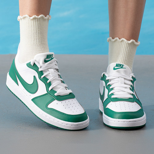 Nike耐克板鞋女款2026夏季新款COURT大童鞋绿白酷菠萝运动休闲鞋