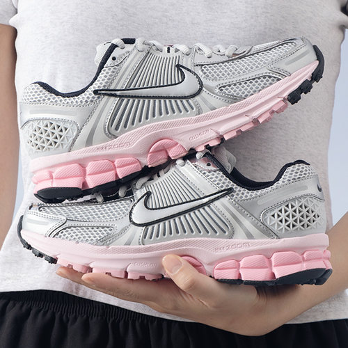 丨NIKE耐克正品女鞋ZOOM VOMERO 5 2026新款运动休闲鞋老爹鞋