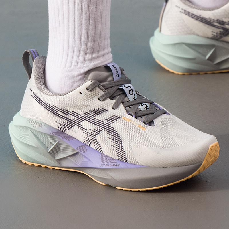 Asics亚瑟士NOVABLAST 5 CP跑步鞋女2025冬季新款网面鞋运动鞋子,运动鞋new,跑步鞋,淘宝优惠券,粉丝福利购,淘宝优惠卷