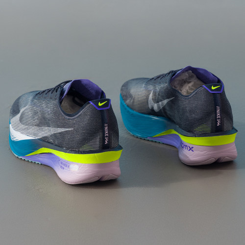 耐克（NIKE）男鞋 冬季新款zoomx马拉松跑鞋vaporfly竞速稳定