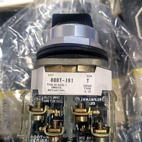 议价旋扭开关800T-J91B,共29pcs,需要的
