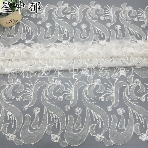 重工网纱刺绣蕾丝面料婚纱礼服