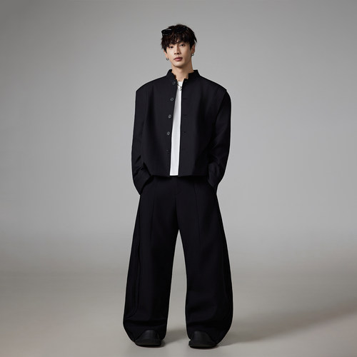 新中式双肩小众设计简约西装外套