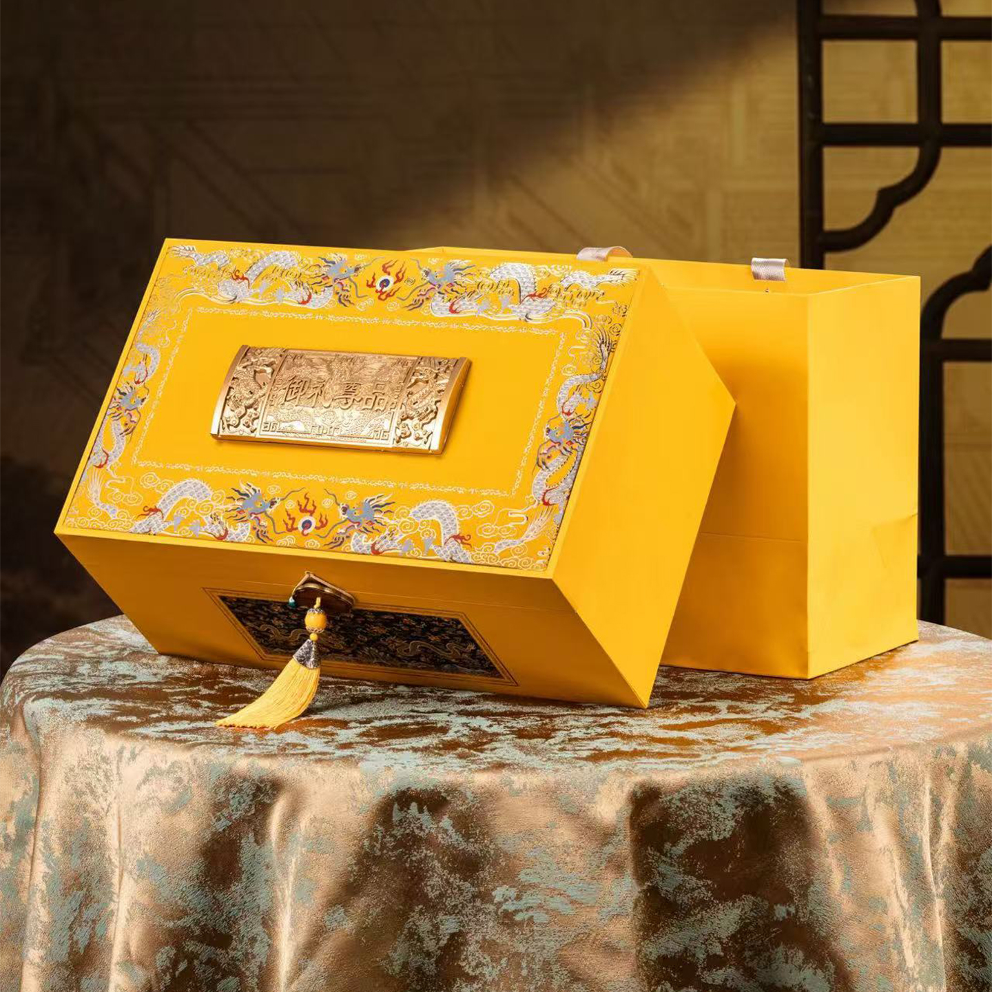 高档茶叶包装盒空礼盒红茶金骏眉茶叶罐黄茶礼盒空盒定制陶瓷罐